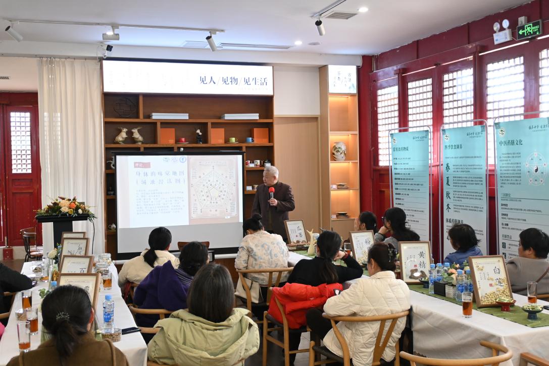 69c1f9ee939d2.jpg 69c1f9ee939d2.jpg