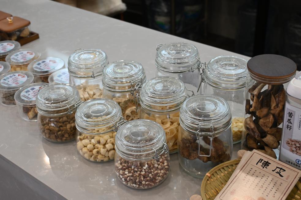 69c1fa33afcf1.jpg 69c1fa33afcf1.jpg